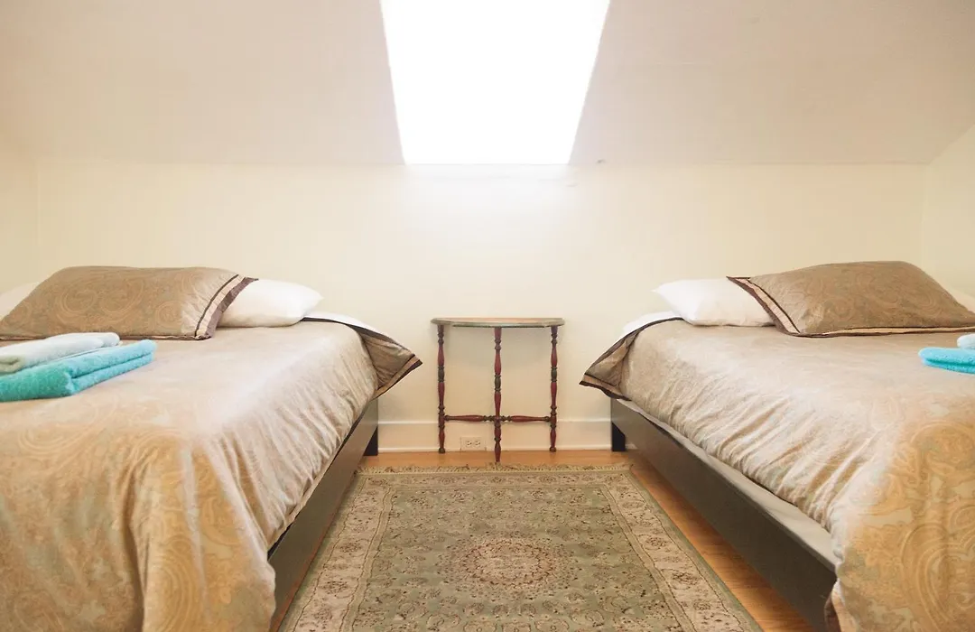 Orange Drive Hostel (Adults Only)-1