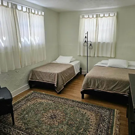 Orange Drive Hostel (Adults Only)-2